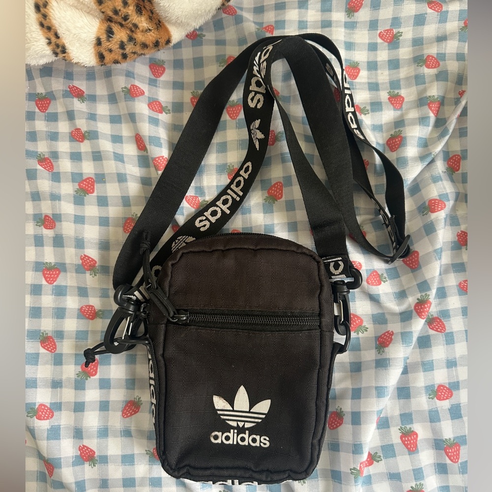 Adidas crossbody Bag